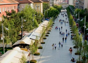 Kosova paketë ndihme për çdo familje në prill