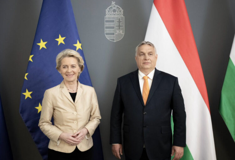 Embargoja e naftës ruse, Von der Leyen bisedon me Orban: Do të forcojmë bashkëpunimin