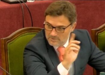 Presidenti/ Alibeaj e Bardhi: Nuk duhet të marrim pjesë, Rama prishi marrëveshjen me opozitën