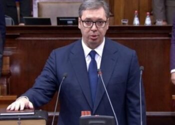 Vuçiç betohet si President: Do të bëj gjithë përpjekjet e mia që të ruaj Kosovën si pjesë të Serbisë