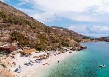 The Guardian: Porto Palermo mes 40 plazheve më të bukur në Evropë!