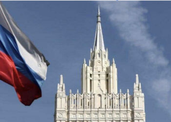 Rusia ndalon hyrjen për 63 zyrtarë, përfshirë dhe kryeministrin