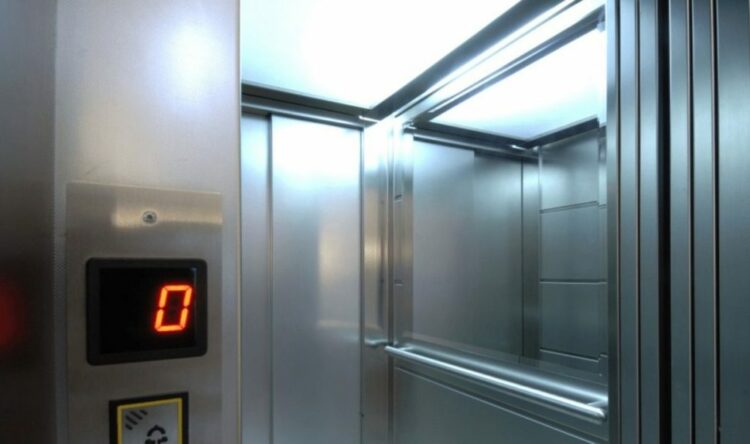 Aksidenti me ashensorin/ Reagon QSUT: Shërbimet e mirëmbajtjes kryhen periodikisht