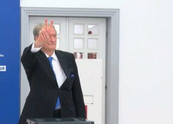 Berisha flet si kryetar i PD-së: U krye! …dhe kurrë mos thoni kurrë!