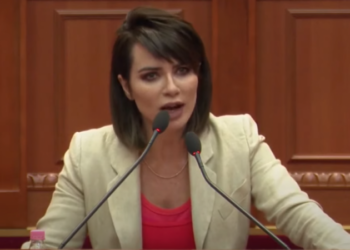 Duma denoncon Ramën: Shqiptarët duhet të të bëjnë ty non-grata!