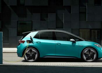 Serbia, vendi i parë në Ballkan që prodhon makinat elektrike