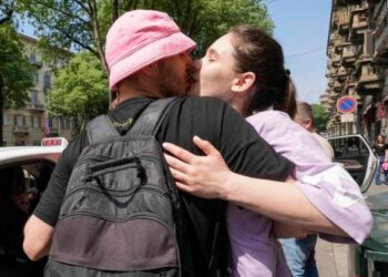 Një ditë pasi fitoi Eurovizionin, këngëtari ukrainas niset për në luftë