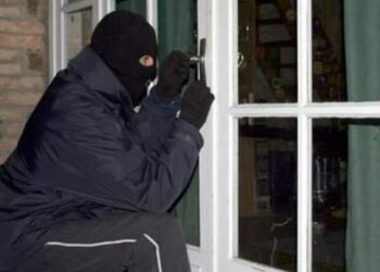 Frikë nga hajduti. Në fshatra, të moshuarit janë kthyer në roje të shtëpive. Policia: Kemi caktuar zonat me risk