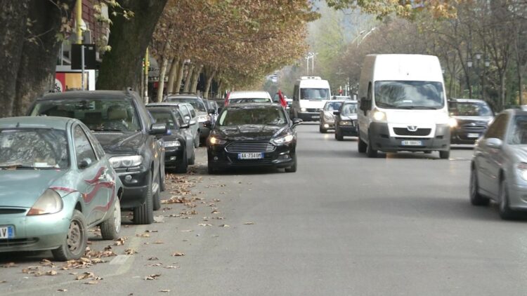 Rreth 40 mijë gjoba për parkim të gabuar në Tiranë në 3 muajt e parë të 2022