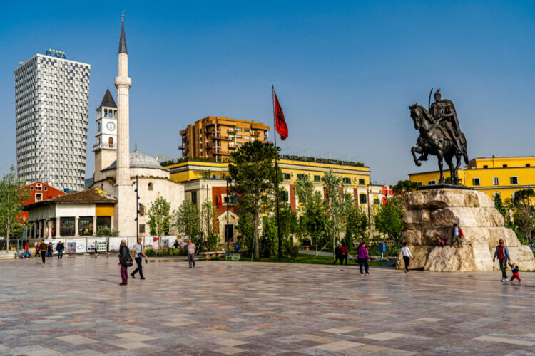 Shqipëria dha paketën më të ulët të ndihmës në Rajon për krizën e çmimeve, pas Malit të Zi
