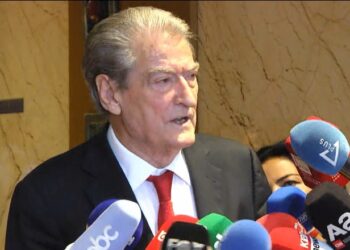 Berisha: Nuk i druhem tradhtisë së Ilir Metës, e vetmja qejfmbetje me të është pse se shtyu procesin e presidentit në raundin e 5-të