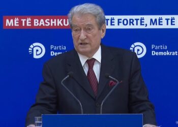 Vizita e Ramës në Ukrainë, Berisha: Nga udhëtimi u përjashtuan ministrat Peleshi e Xhaçka