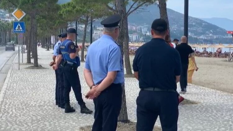 Siguria e pushuesve gjatë sezonit turistik, nisin kontrollet për 184 stacionet e plazhit në Vlorë