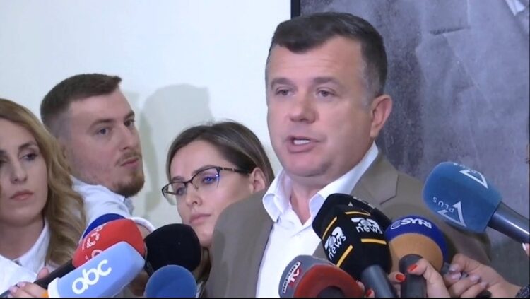 Balla: Nesër mbahet mbledhja e parë e komisionit të Reformës Territoriale