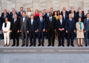 Ministri i Mbrojtjes në Bruksel: Projekti i ri i Porto Romanos do të ofrojë edhe infrastrukturë të dedikuar ushtarake për FA dhe NATO