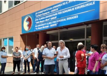 Grevë e përgjithshme në Maqedoninë e Veriut, mbi 1.000 punonjës të shtetit kërkojnë rritje pagash