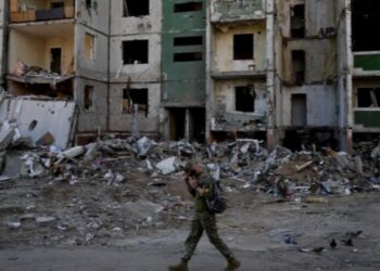 Kryebashkiaku i Mariupolit: Qyteti është në prag të një katastrofe epidemiologjike