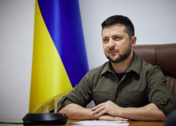 Samiti i BE, Zelensky flet me 11 lider europianë: Presim një vendim kyç