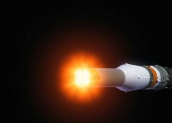 Suedia ‘thyen’ paktin e vendosur prej dekadash, furnizon me raketa Ukrainën