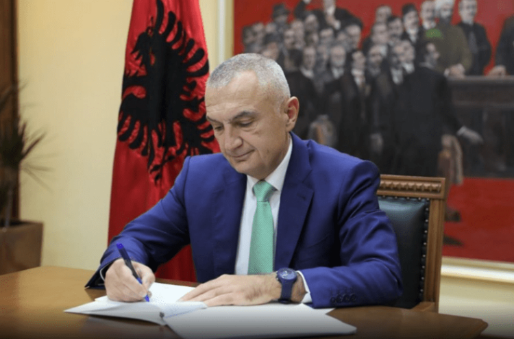 Plotësohet kuorumi për mbledhjen e Gjykatës së Lartë, presidenti Meta dekreton anëtarin e ri