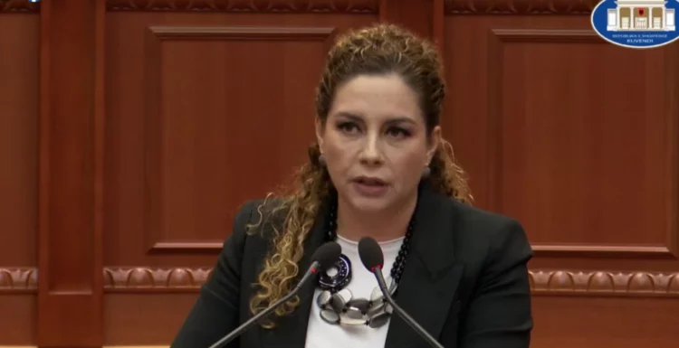 Xhaçka flet për herë të parë për akuzat ndaj saj: Im shoq merret me biznes që në vitin 1991