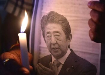 Japonia në zi, përcjell për në banesën e fundit ish-kryeministrin, Shinzo Abe