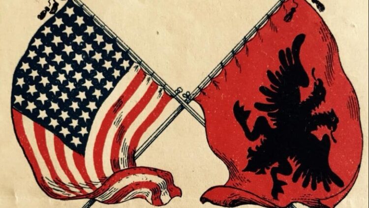 Sot 100 vite nga lidhja e marrëdhënieve diplomatike me SHBA-në, mbahet koncert në sheshin ‘Skënderbej’