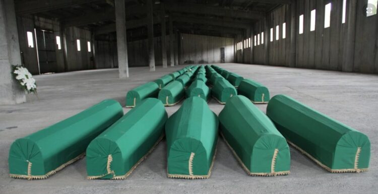 27 vjet pas gjenocidit, varrosen 50 viktima të Srebrenicës