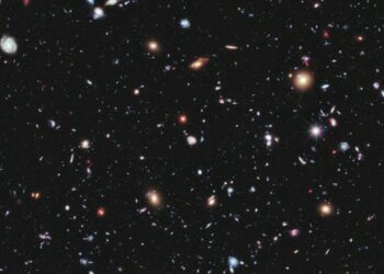 Teleskopi i NASA ‘mahnit’ me foton e Universit, imazhet tregojnë se ku lindin yjet