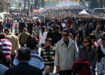 Raporti i OKB-së: Popullsia e Shqipërisë do të “katandiset” njësoj si në vitet 1960