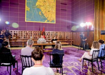 Sjellja ndaj gazetarit, reagojnë 6 organizata ndërkombëtarë: Hiqni menjëherë kufizimin! Përmbahuni!