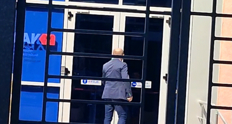 Ish-kryetari i bashkisë Kamëz, Xhelal Mziu paraqitet në SPAK