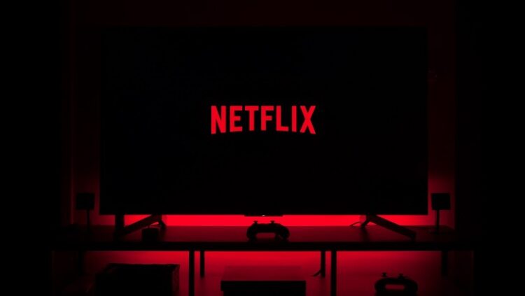 ‘Shkëlqimi dhe rënia’ e gjigantit Netflix, humbet rreth një milion abonentë