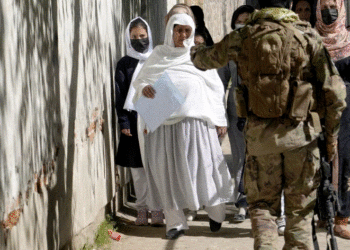 Amnesty International: Talibanët po torturojnë vajzat dhe gratë në Afganistan