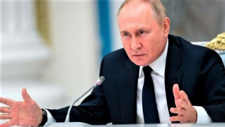 Shefi i CIA-s: Putini nuk është në gjendje të keqe shëndetësore