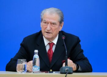 Berisha shpallet non-grata edhe në Britaninë e Madhe