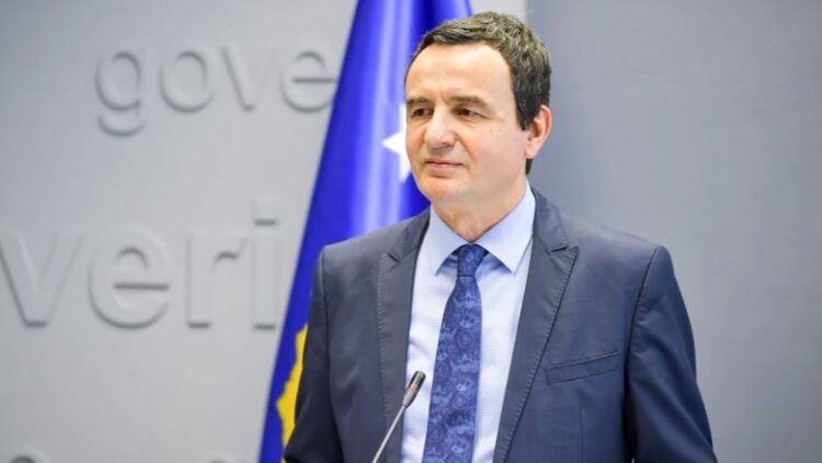 Kurti në mbledhjen e Qeverisë: Propozimet për zgjidhje të krizës në veri i dha BE-ja e jo Serbia