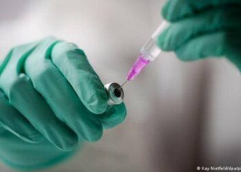 SW: Kur vlen të bëhet vaksinimi i katërt kundër koronavirusit