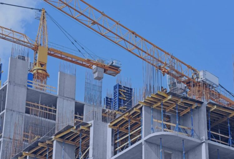 Kullat dhe apartamentet tek ish-Blloku arrijnë 5,000 euro/m