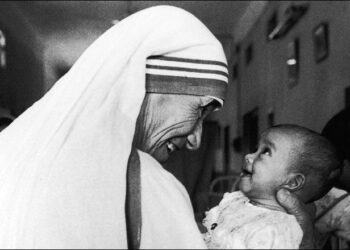 6 vite nga shenjtërimi i Nënë Terezës, 20 shprehje frymëzuese nga Nënë Tereza