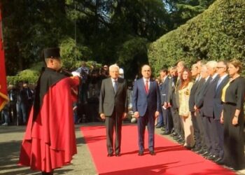 Presidenti italian Sergio Mattarella vizitë në Tiranë! Pritet me ceremoni shtetërore nga Begaj