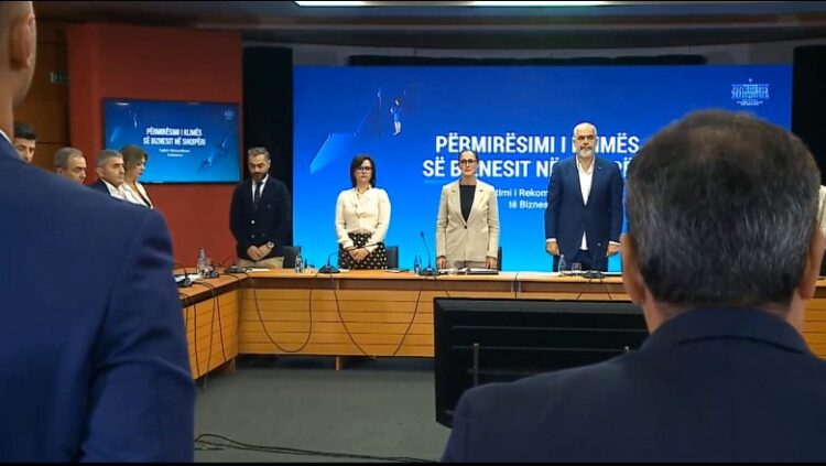 Rama- bizneseve: Filloni të prodhoni energji diellore, i bini lapsit