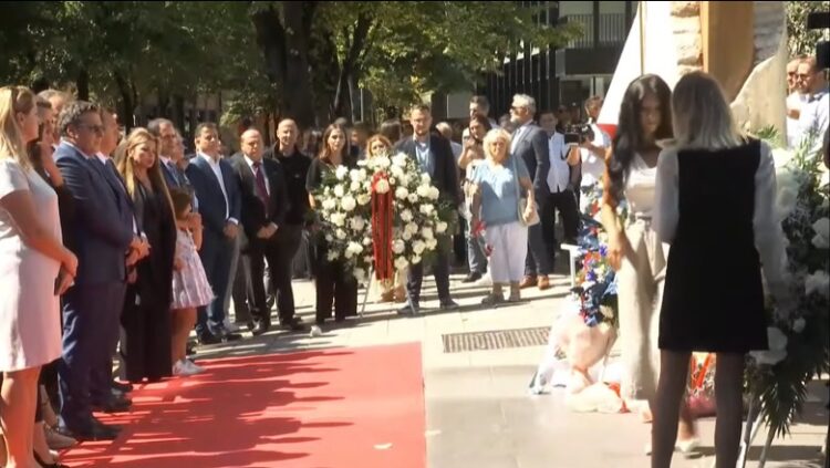 24 vjet nga vrasja e Azem Hajdarit, Berisha: Ftoj studentët të ngrihen si Lëvizja në vitet ’90 për shembjen e regjimit