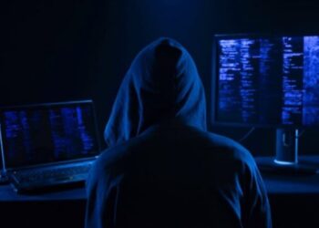 FBI dhe CISA raport për sulmet kibernetike në Shqipëri: Hakerat iranianë kanë pasur akses në portalet qeveritare prej 14 muajsh