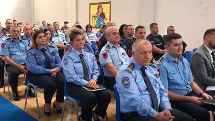 Rritet me 13 mijë e 700 lekë paga bazë e efektivëve të burgjeve! Drejtori i Burgjeve: Përfitojnë 3560 punonjës