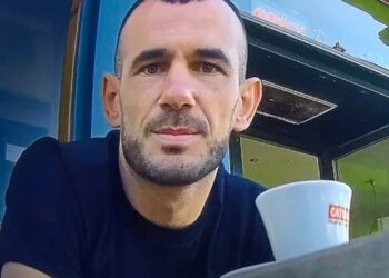 ‘Luani i artë’, trafikanti shqiptar që fiton 1 mln paund në javë duke çuar emigrantët me gomone në Britani