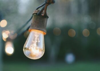 Varfëria energjetike në rritje, Sekretariati: Në Shqipëri 36% e familjeve në situatë të vështirë