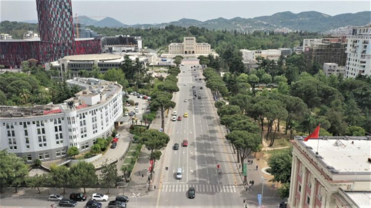 Krizë e vështirë për Shqipërinë, rritja ekonomike nuk kalon 3%, rreziku kryesor inflacioni