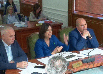 PS kërkon të futen në ‘sitë’ politikanët, jo spiunë në Kuvend! PD: Të hapen të gjitha dosjet e ish-sigurimit