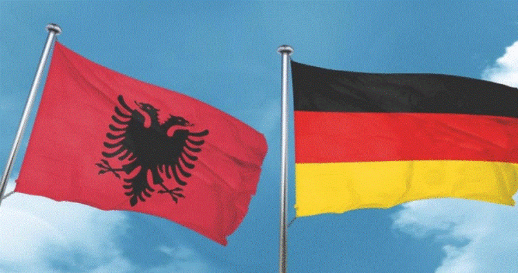 Punonjësit shqiptarë nuk janë më të preferuarit e Gjermanisë, përgjysmohen leje e qëndrimit